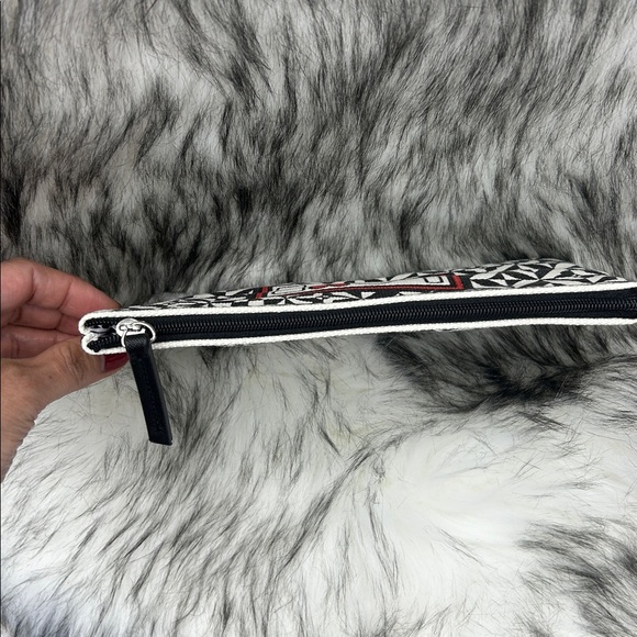 Brighton red black LOVE canvas makeup pouch, EUC - Picture 3 of 9